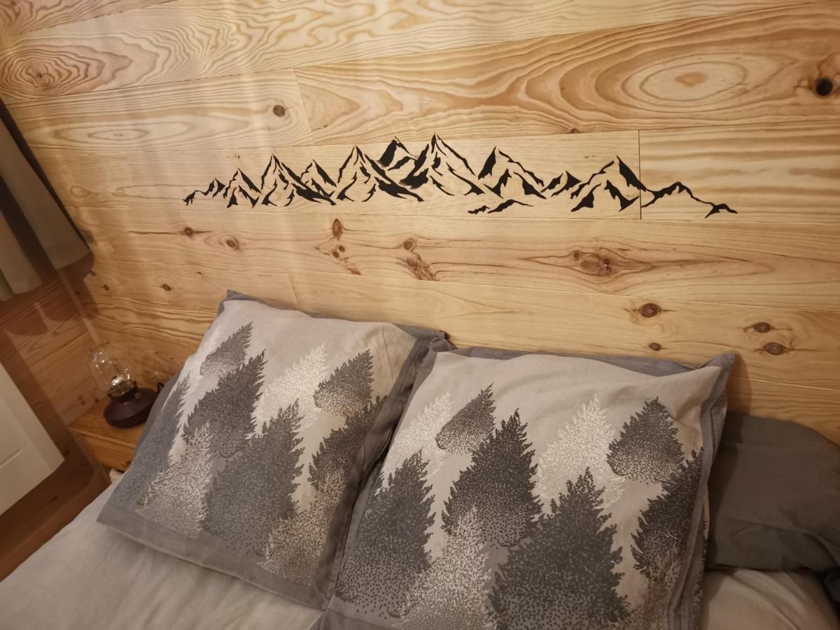 Gite Ha-Py Chalet Campan Dış mekan fotoğraf